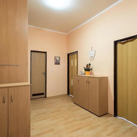 Apartmán Apartmán Průběžná 606 *