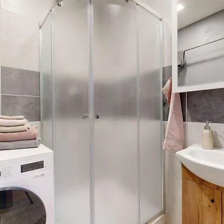 Apartmán Průběžná 606